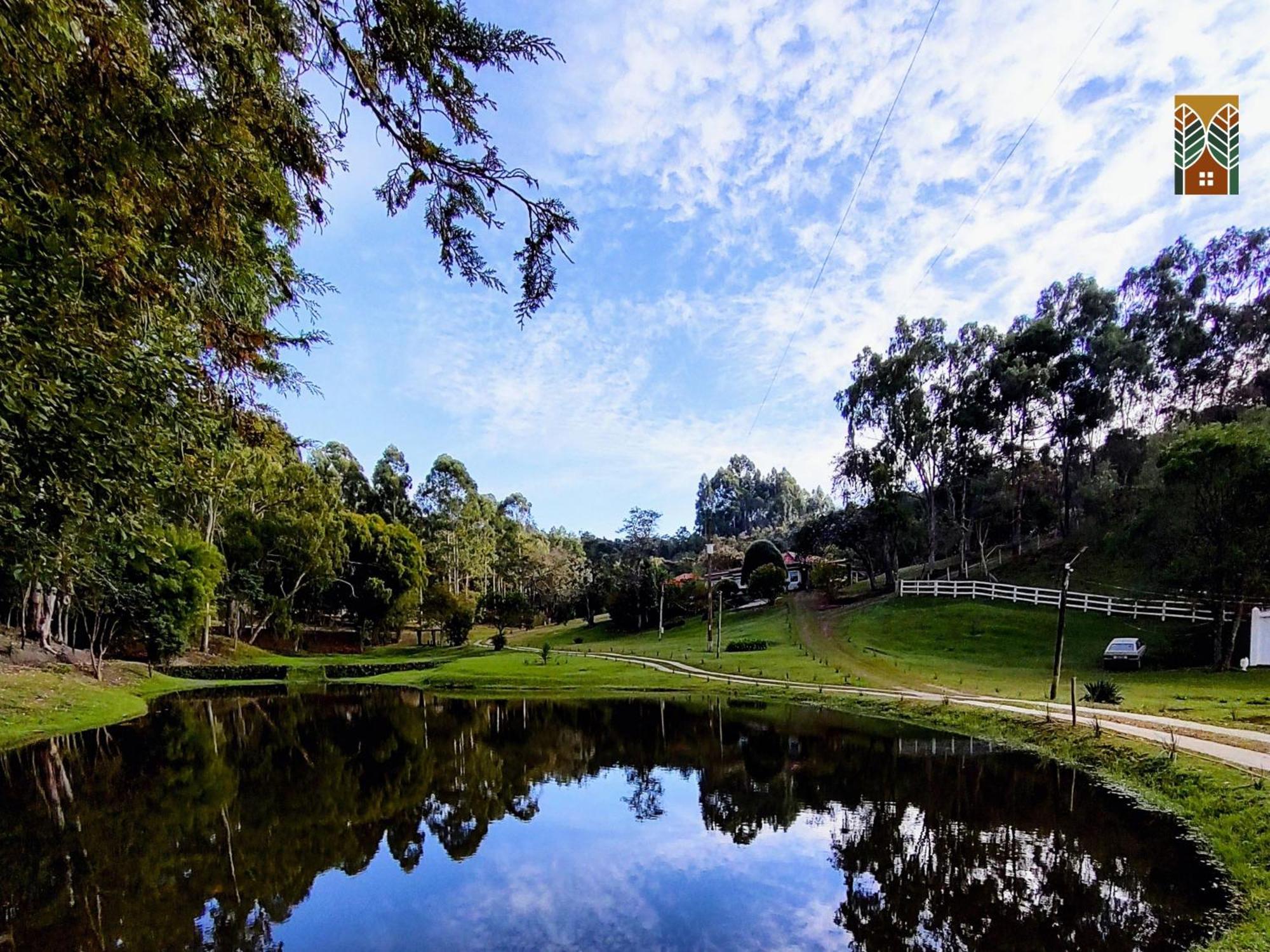 Chales Vinhas Da Harmonia L Pousada Em Cunha Sp Bilik gambar
