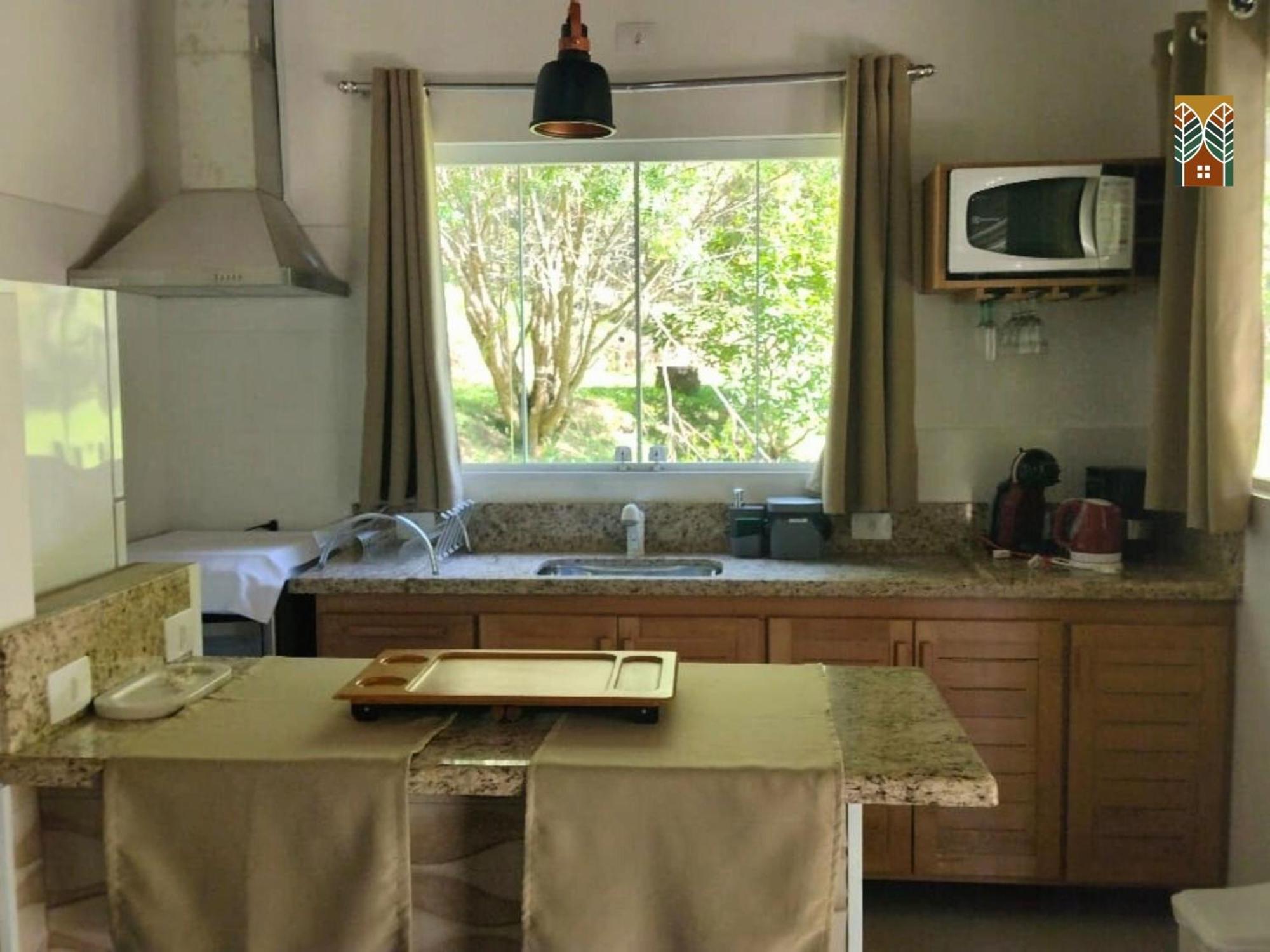 Chales Vinhas Da Harmonia L Pousada Em Cunha Sp Bilik gambar